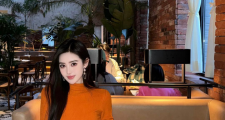 全国一二线城市商务伴游   ​QQ:3167499984