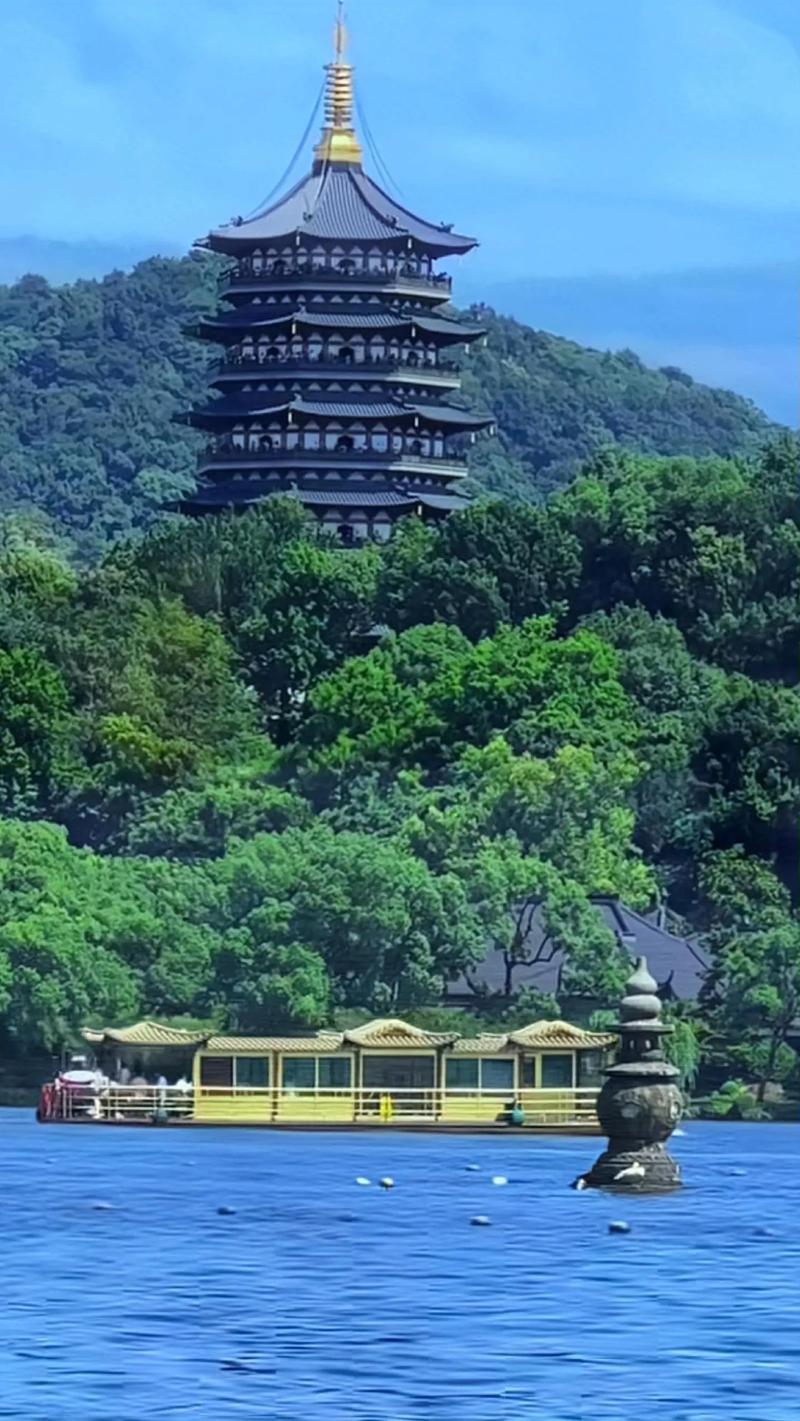 交友旅游_交友旅游的景点_杭州哪里有好的旅行交友